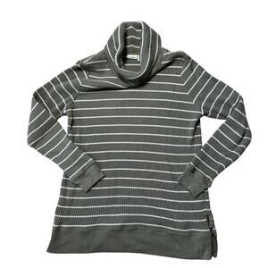 L.L. Bean Thermal Turtle Neck Shirt/Sweatshirt, Women's Large, super soft; Green